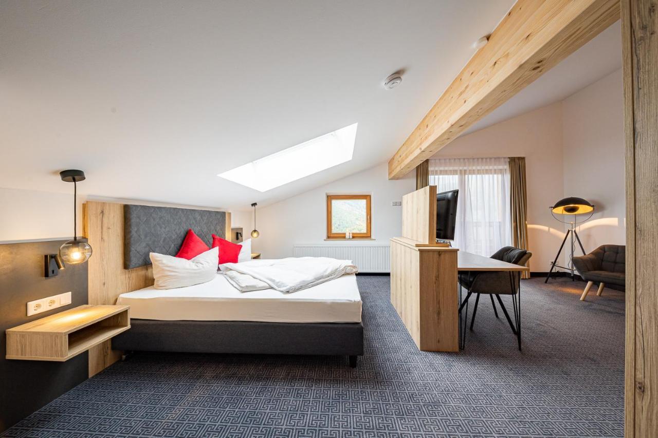 Berghotel & Chalets Adersberg Chiemgau Card Kostenfrei Grassau  Eksteriør bilde